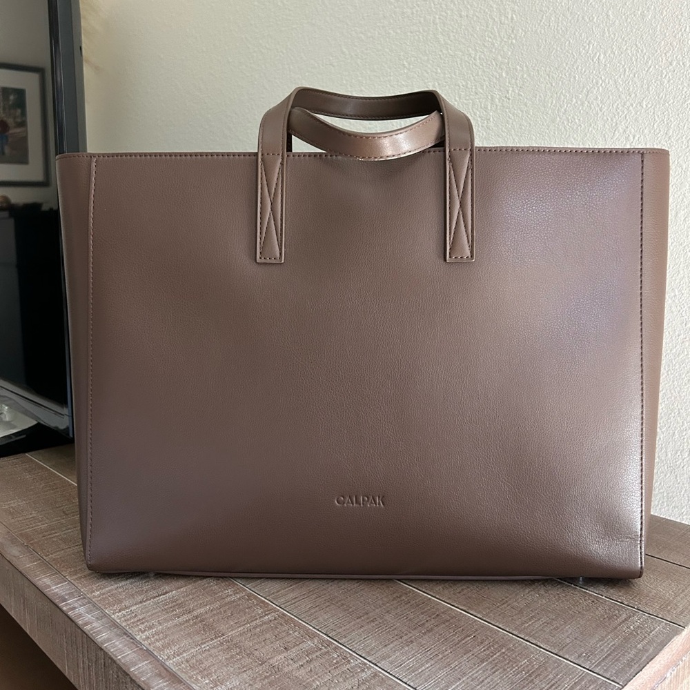 CALPAK Haven Laptop Tote – Espresso